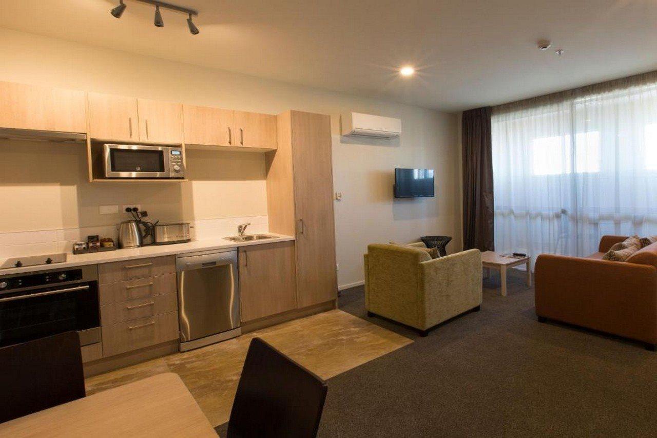Ramada Suites By Wyndham Christchurch City Экстерьер фото